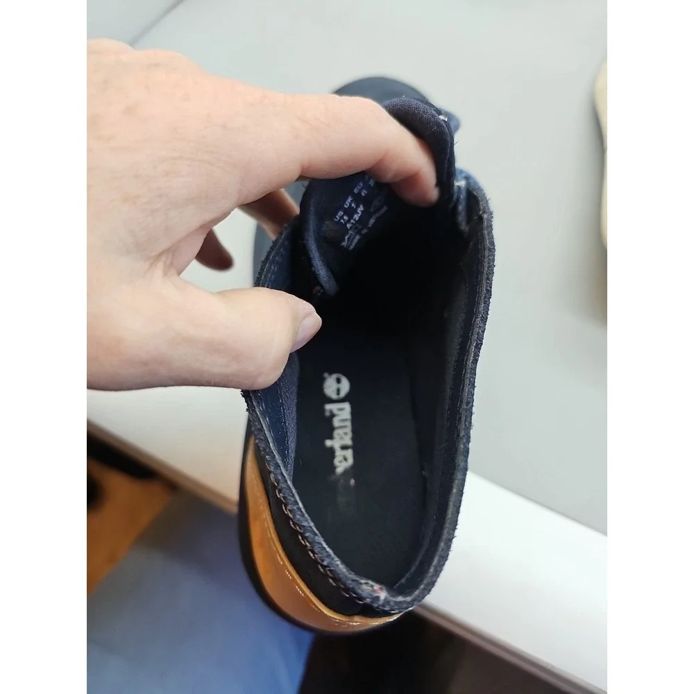 TIMBERLAND  A12JV CITY SHUFFLER CHUKKA BOOTS Mens  7.5 Blue Lace‎ Suede